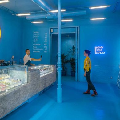 a-bold-color-palette-sets-the-personality-of-this-ice-cream-shop-in-spain