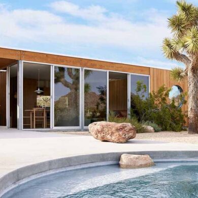 a-house-that-blends-into-the-color-palette-of-the-surrounding-desert