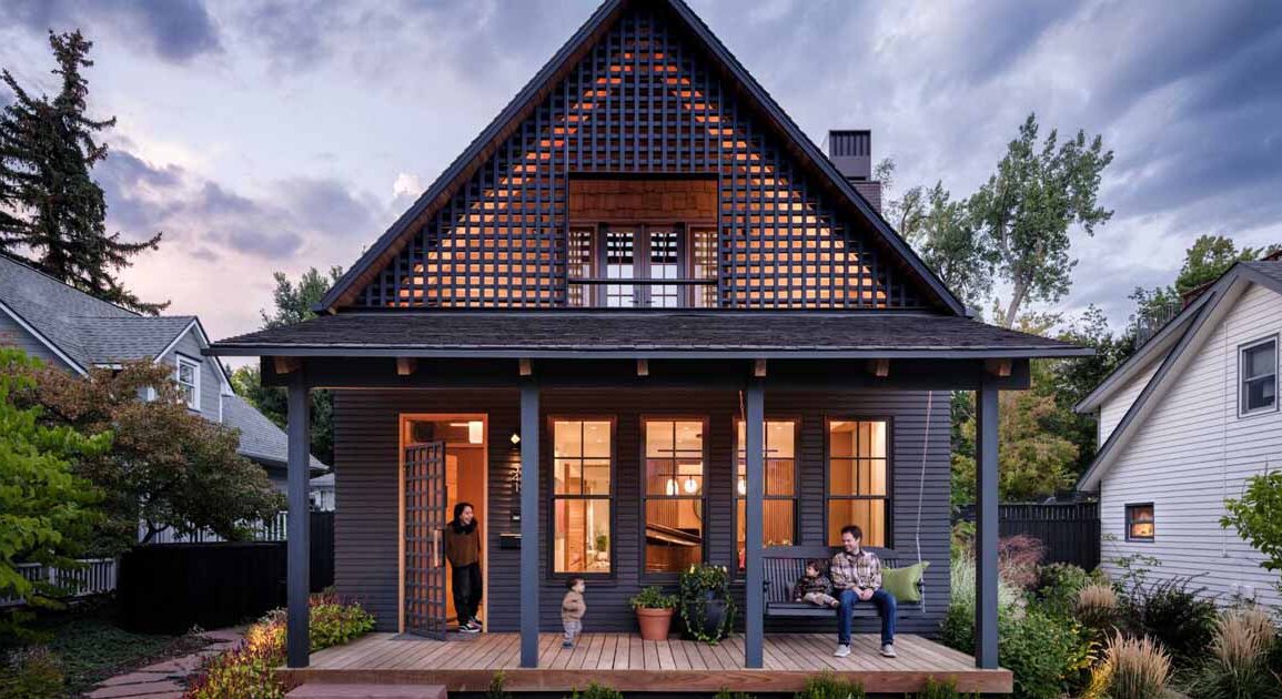 this-new-house-was-designed-to-fit-into-a-protected-historic-neighborhood