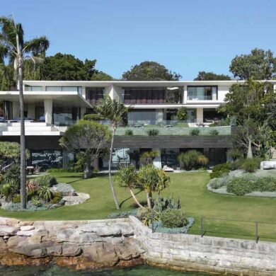 stone-covers-the-exterior-and-interior-of-this-harbourfront-hideaway