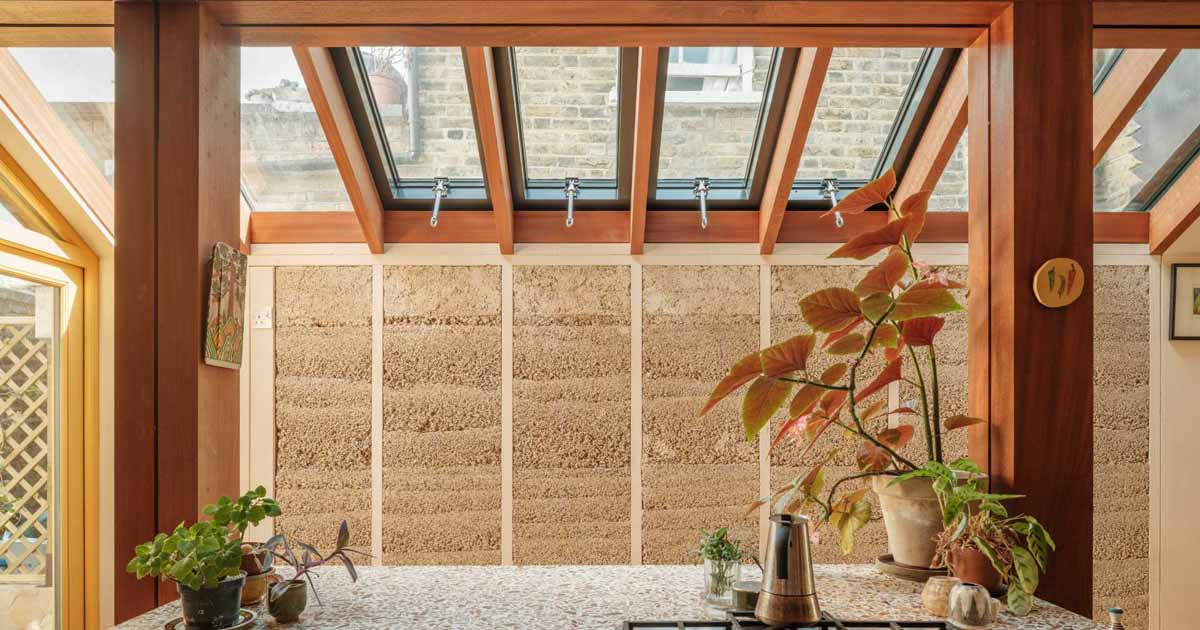 hempcrete-walls-are-on-display-inside-this-home's-new-extension