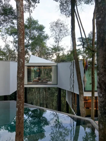 casa-acucena:-a-floating-sanctuary-in-brazil’s-atlantic-rainforest-–