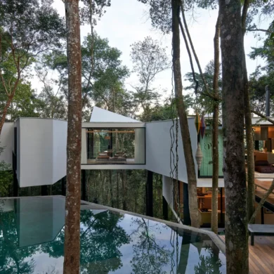 casa-acucena:-a-floating-sanctuary-in-brazil’s-atlantic-rainforest-–